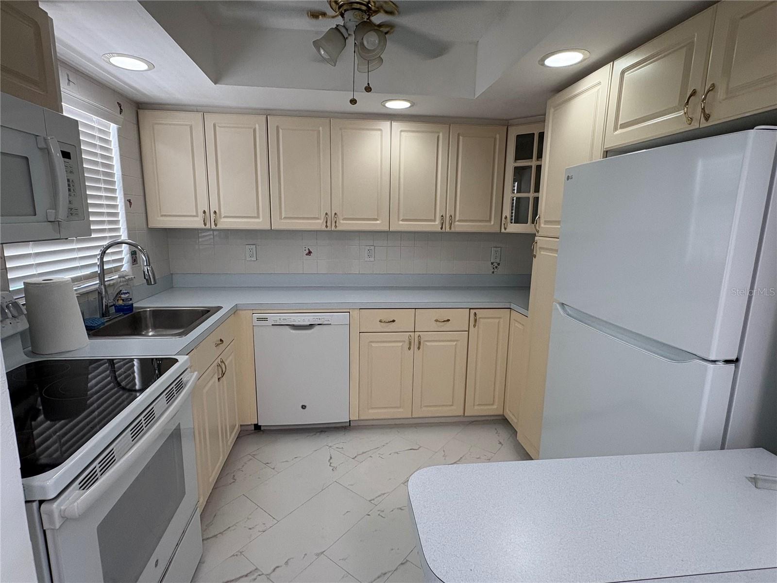 7981 SMOKETREE CT, LARGO, FL, 33773