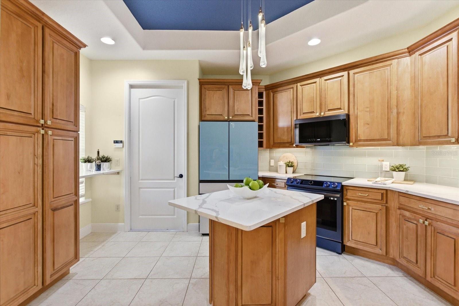 1064 CEASARS CT, MOUNT DORA, FL, 32757