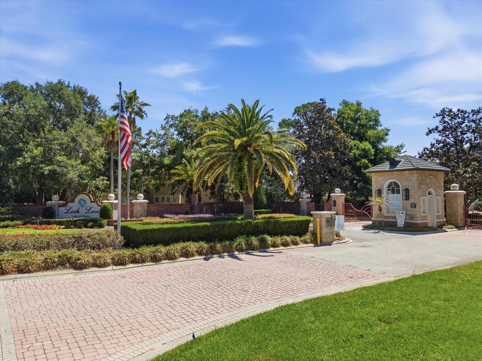 1064 CEASARS CT, MOUNT DORA, FL, 32757