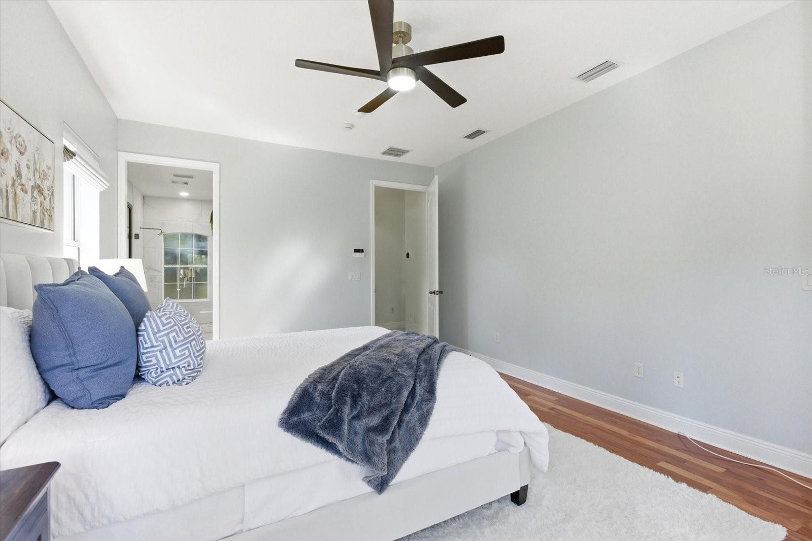 1064 CEASARS CT, MOUNT DORA, FL, 32757