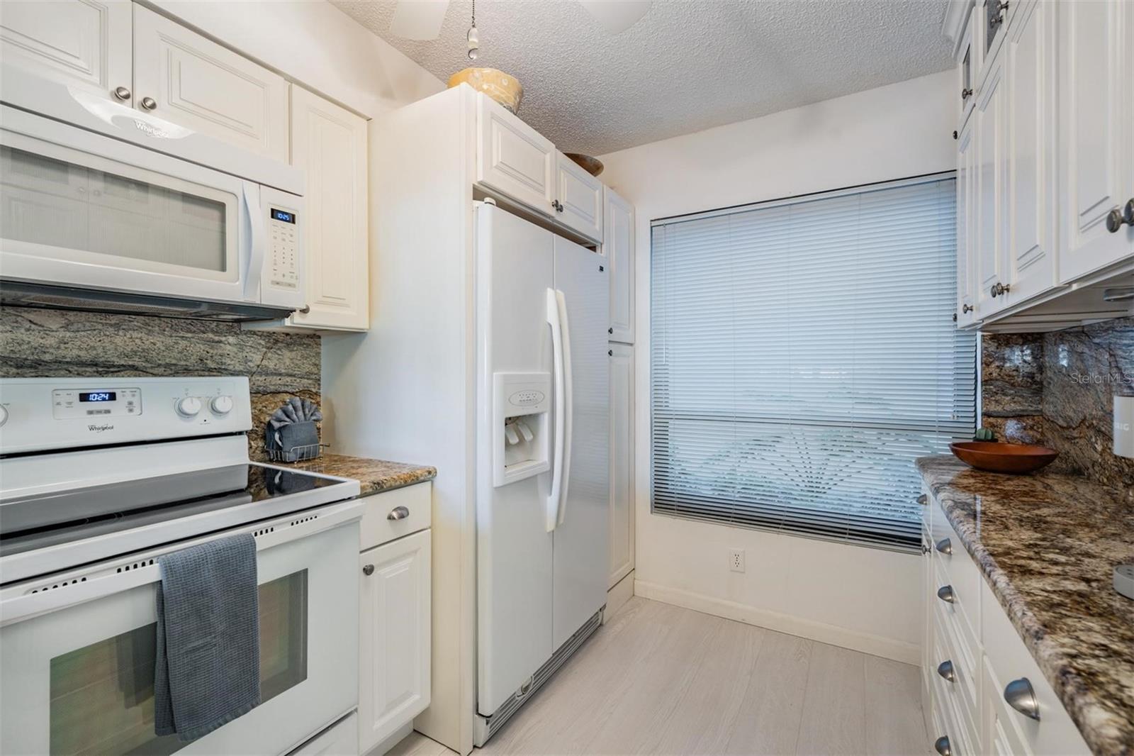 6294 BAHIA DEL MAR CIR #107, ST PETERSBURG, FL, 33715