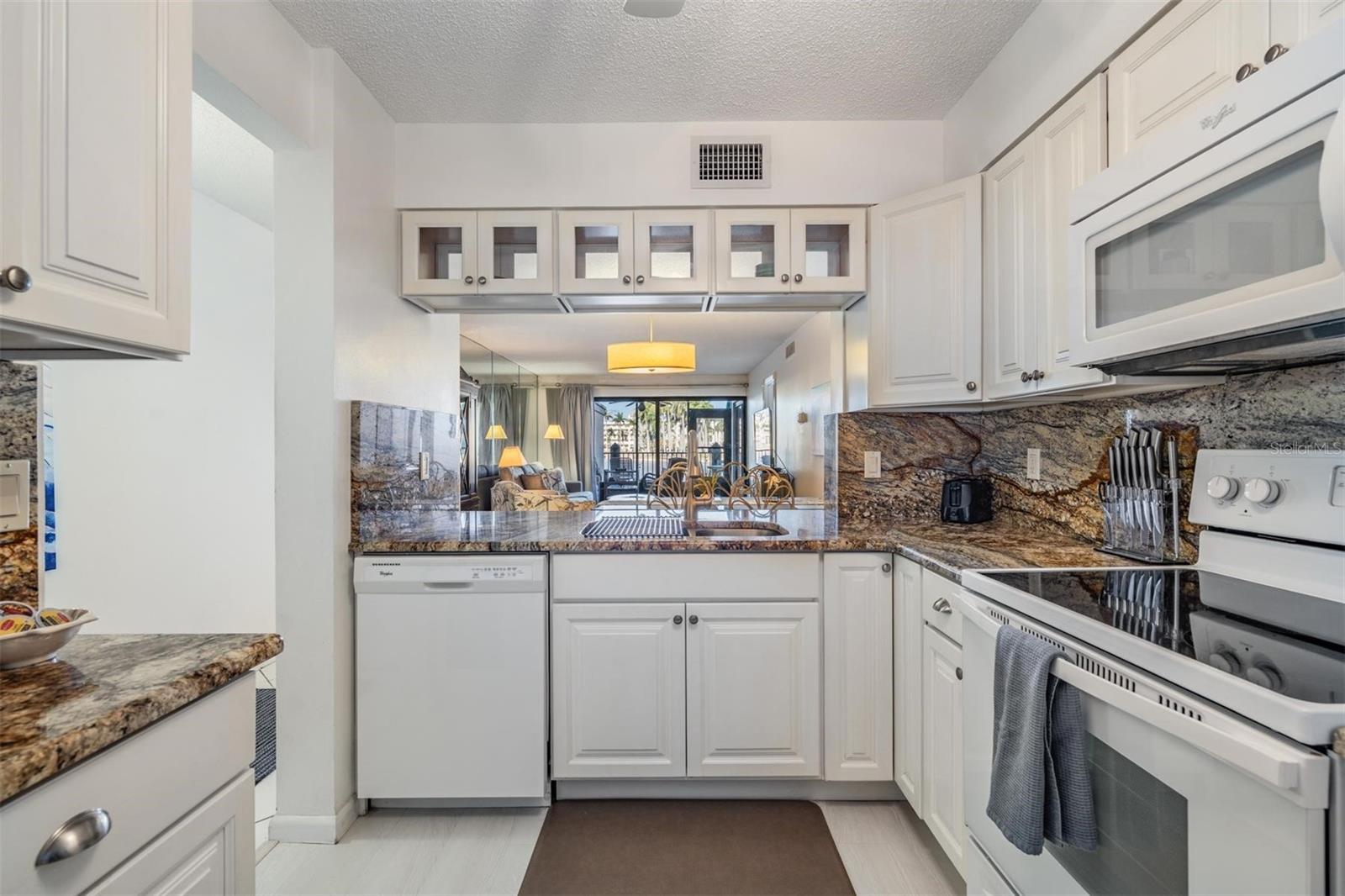 6294 BAHIA DEL MAR CIR #107, ST PETERSBURG, FL, 33715