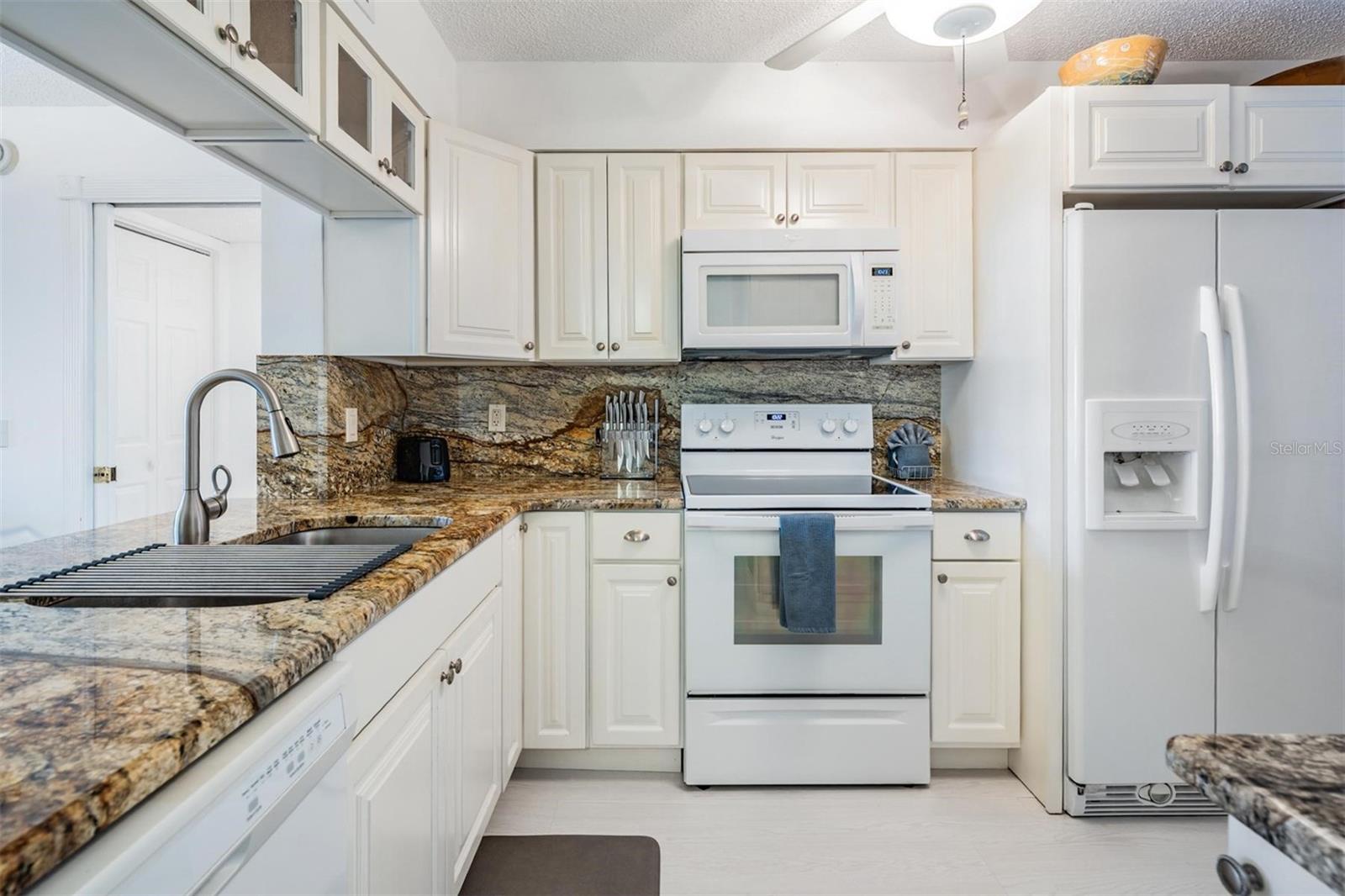 6294 BAHIA DEL MAR CIR #107, ST PETERSBURG, FL, 33715