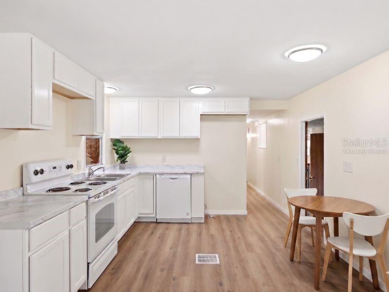 14742 MANDARIN ST, TAVARES, FL, 32778