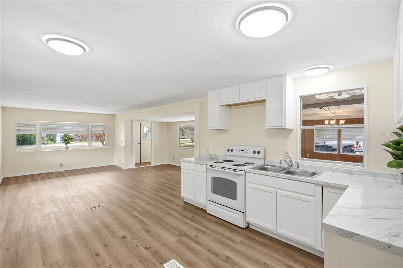 14742 MANDARIN ST, TAVARES, FL, 32778