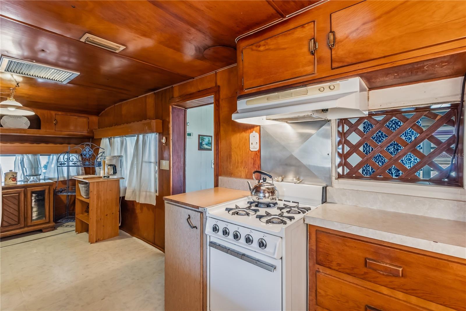 1520 PARK DR, CASSELBERRY, FL, 32707