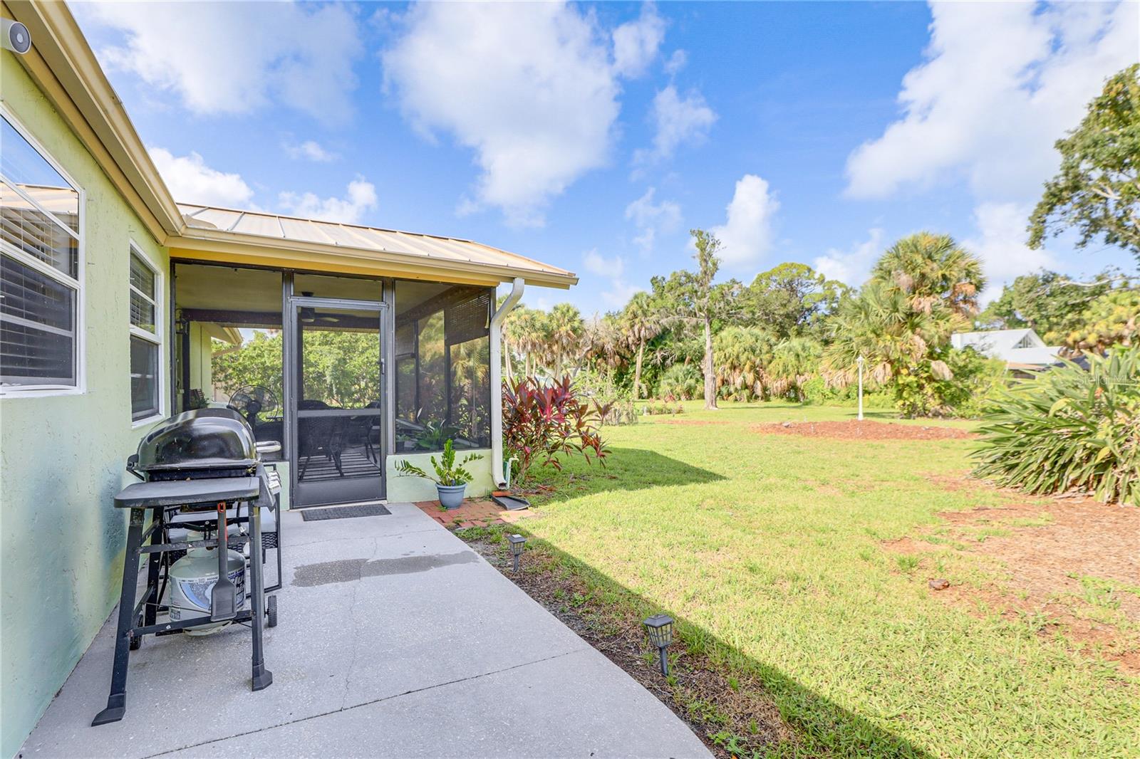 2110 HEASLEY RD, ENGLEWOOD, FL, 34223