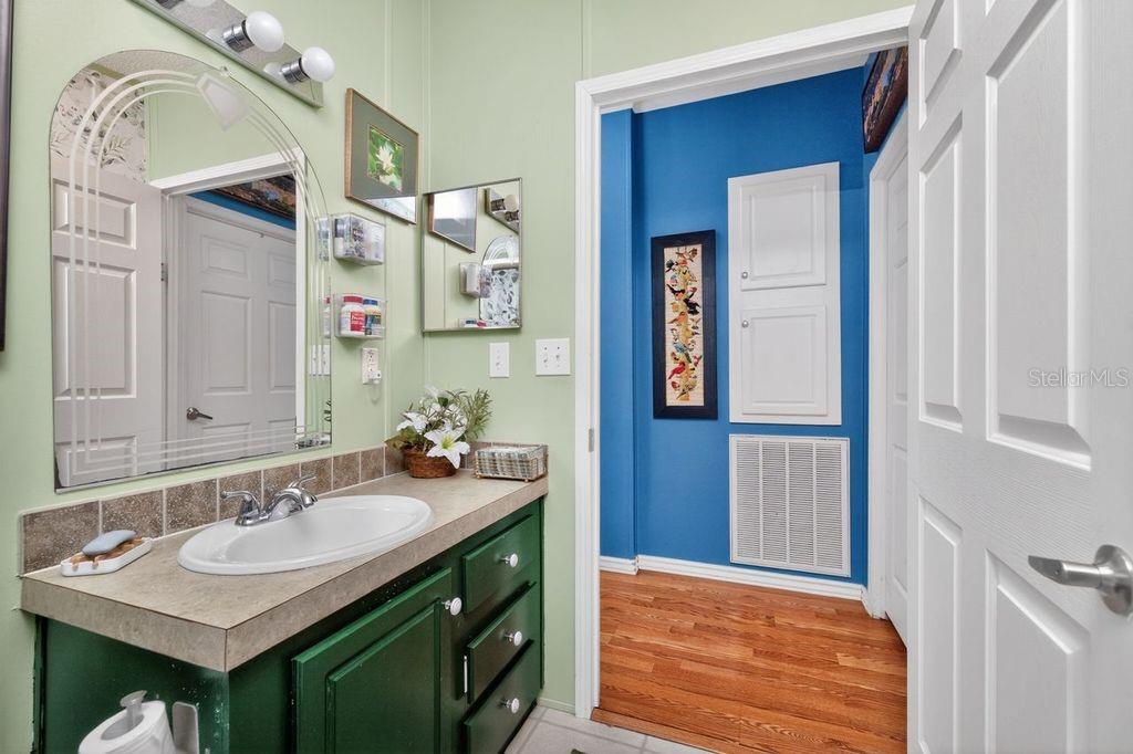2722 CARL AVE, PUNTA GORDA, FL, 33950
