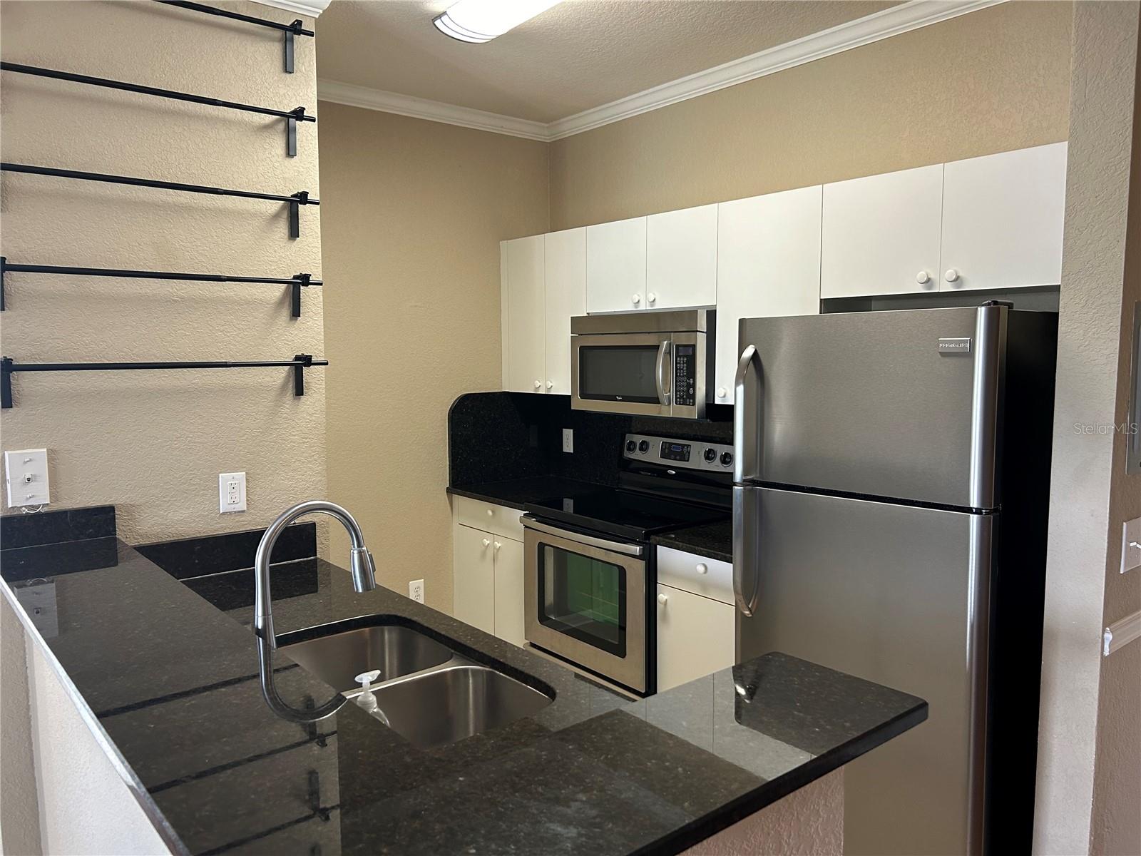3599 CONROY RD #934, ORLANDO, FL, 32839