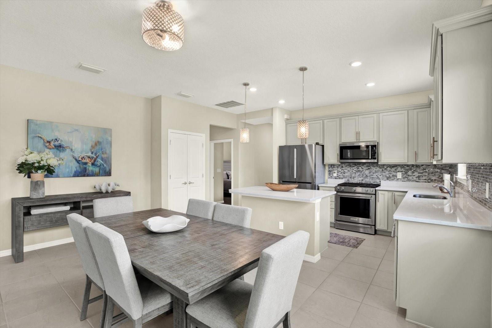 6364 MOORING LINE CIR, APOLLO BEACH, FL, 33572