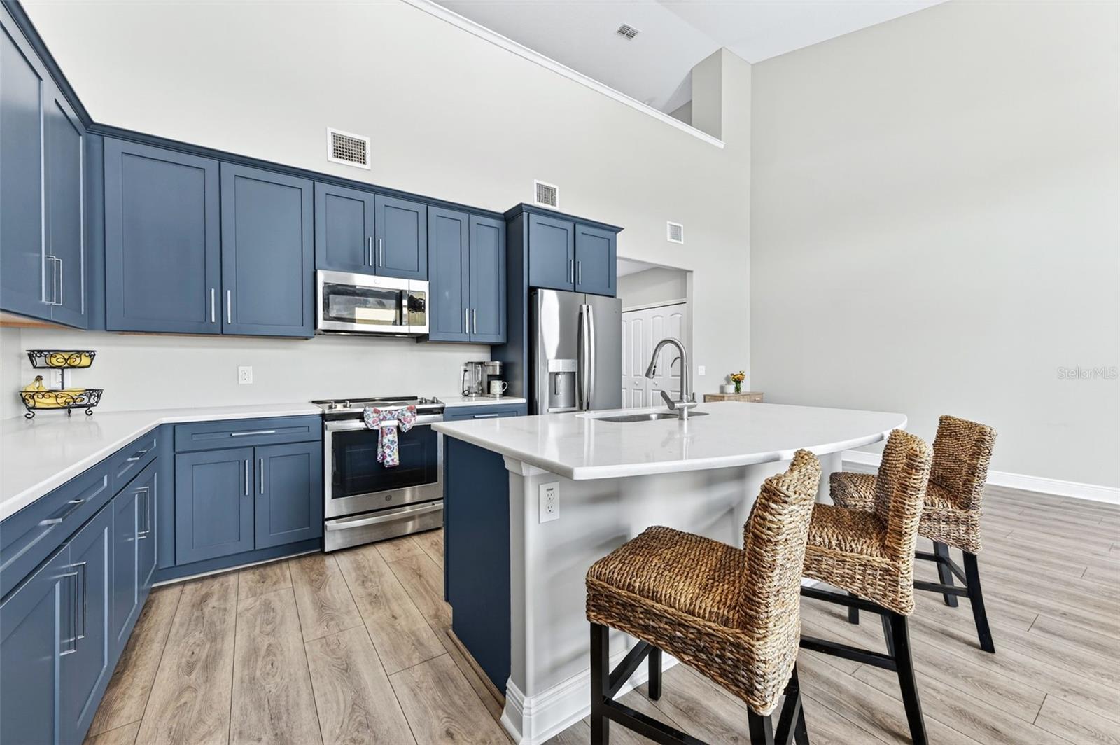 73 MONTECITO DR, SATELLITE BEACH, FL, 32937