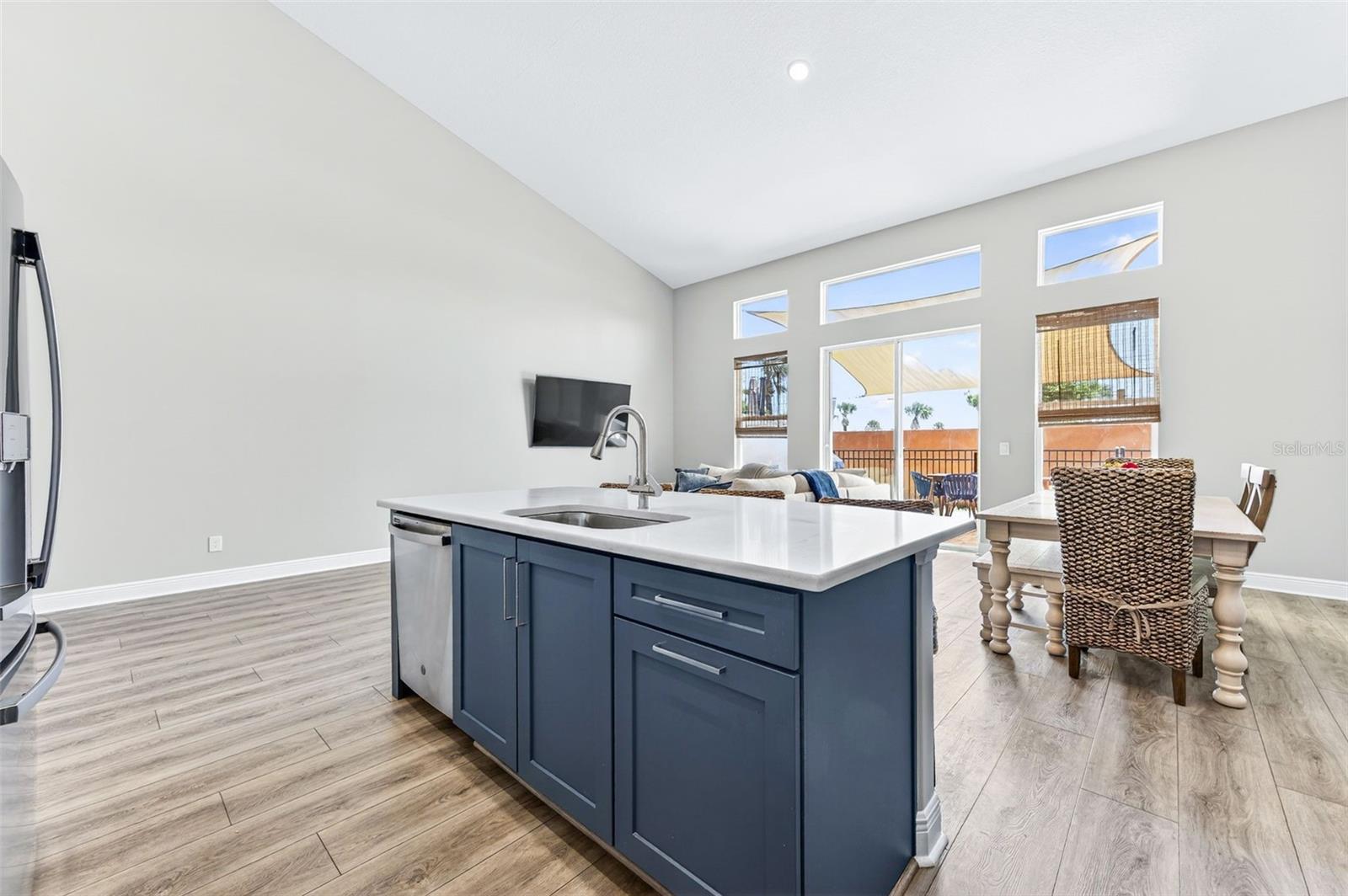 73 MONTECITO DR, SATELLITE BEACH, FL, 32937