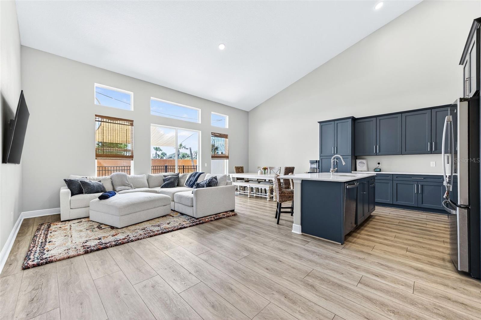 73 MONTECITO DR, SATELLITE BEACH, FL, 32937