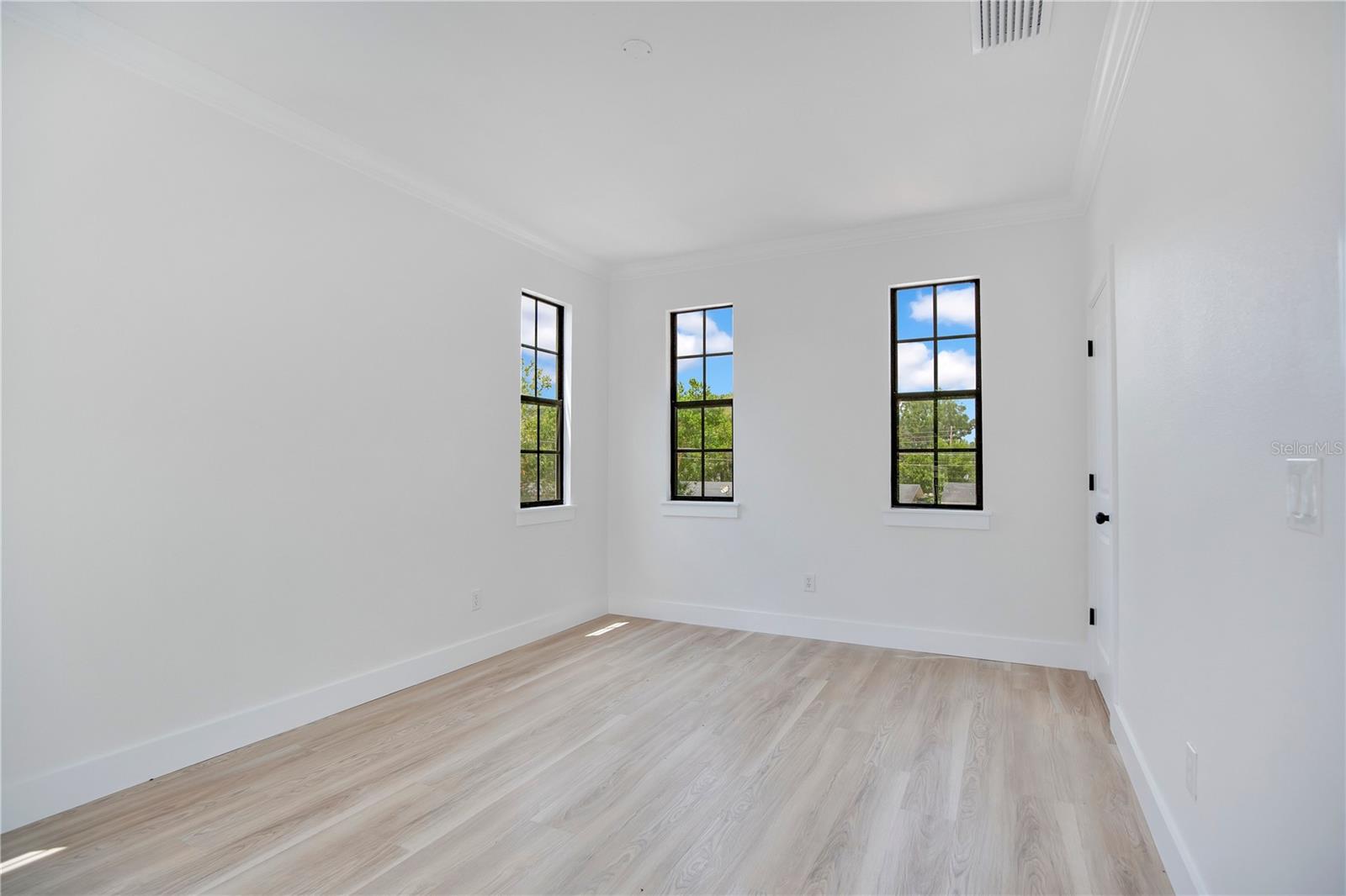 136 E ESTHER ST #B, ORLANDO, FL, 32806