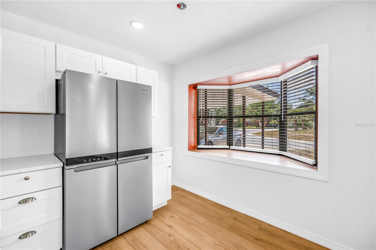 8607 MAY CIR, TAMPA, FL, 33614