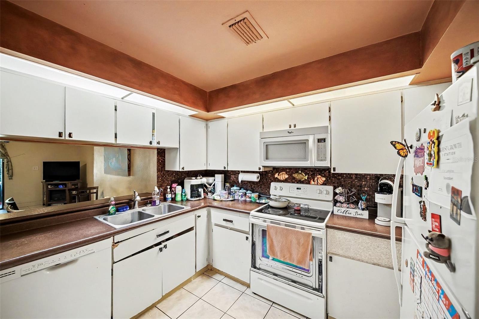 2700 NEBRASKA AVE #2-205, PALM HARBOR, FL, 34684