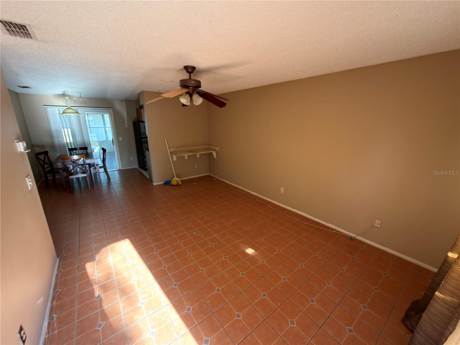 3002 COLORADO AVE, ORLANDO, FL, 32826