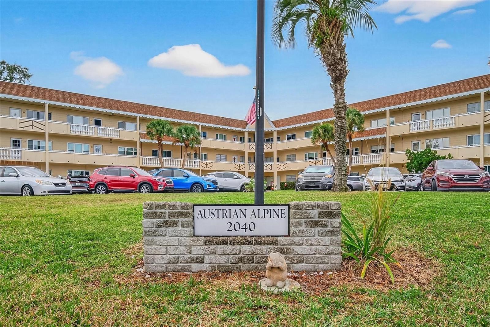 2040 WORLD PARKWAY BLVD #34, CLEARWATER, FL, 33763
