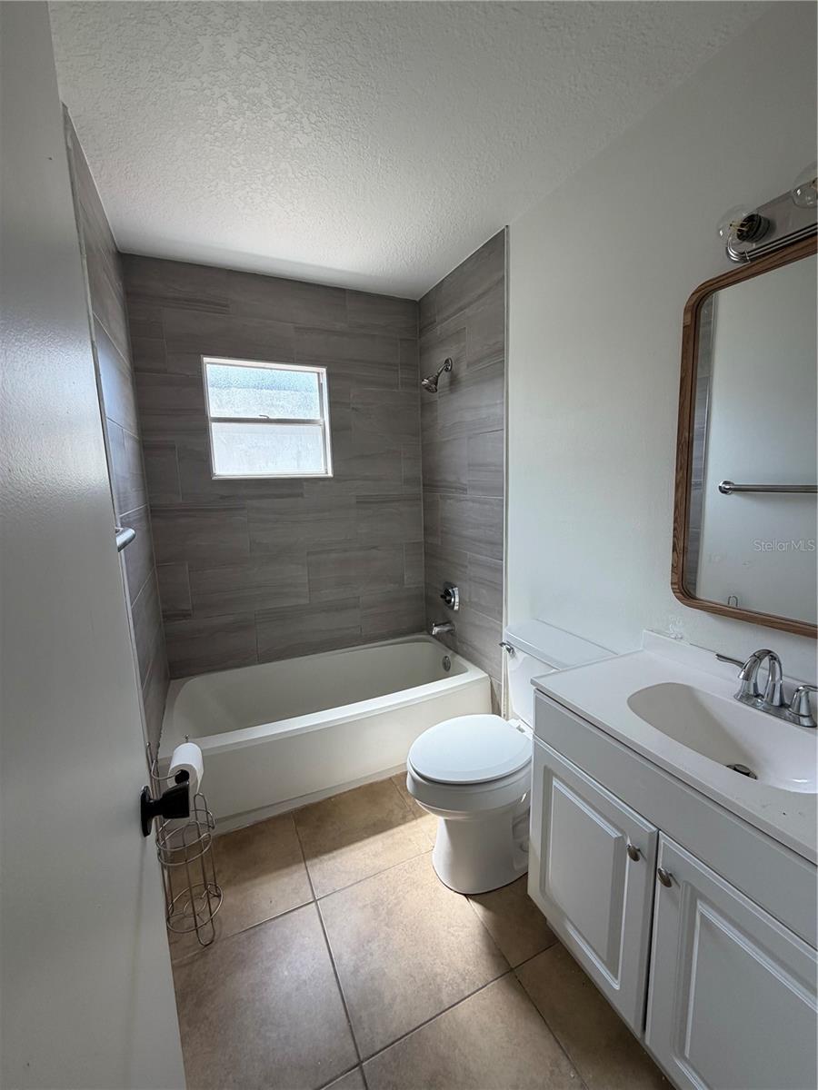 5120 LAZY LAKE CIR, ORLANDO, FL, 32821