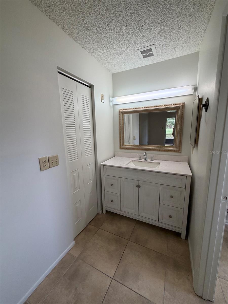 5120 LAZY LAKE CIR, ORLANDO, FL, 32821