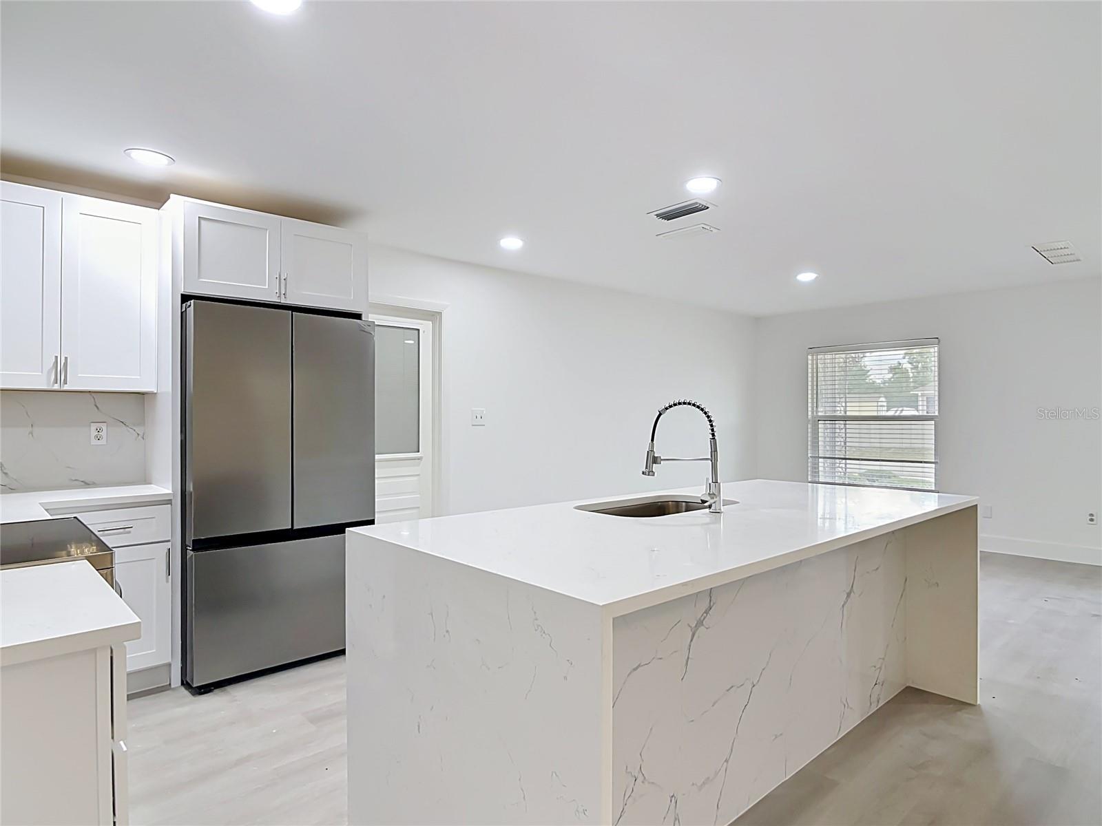 930 TROY DR, DELTONA, FL, 32725