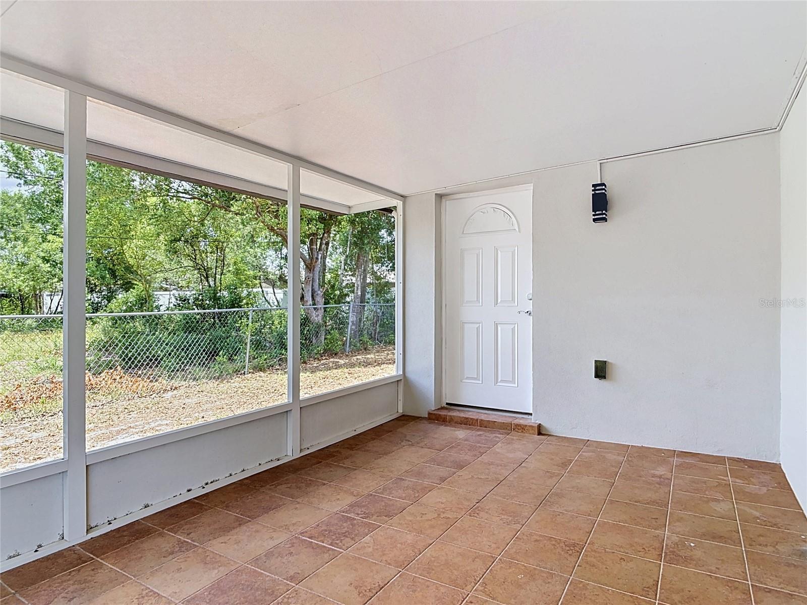 930 TROY DR, DELTONA, FL, 32725
