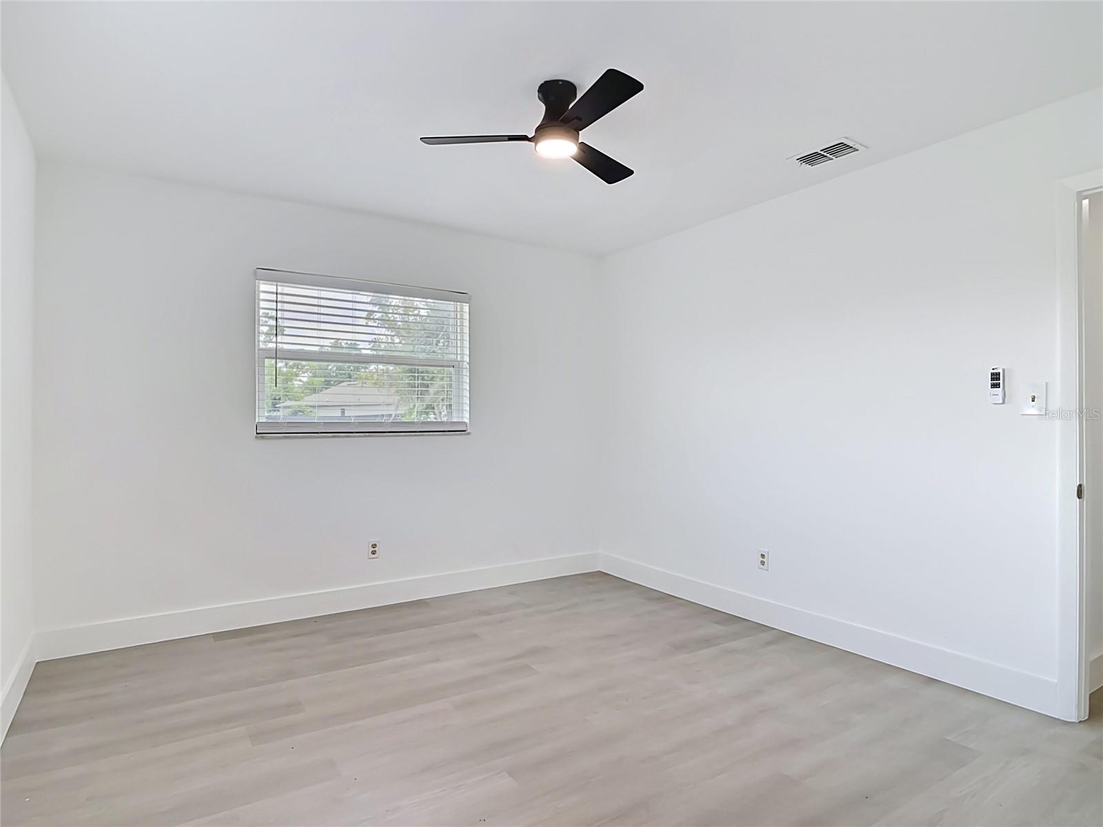 930 TROY DR, DELTONA, FL, 32725