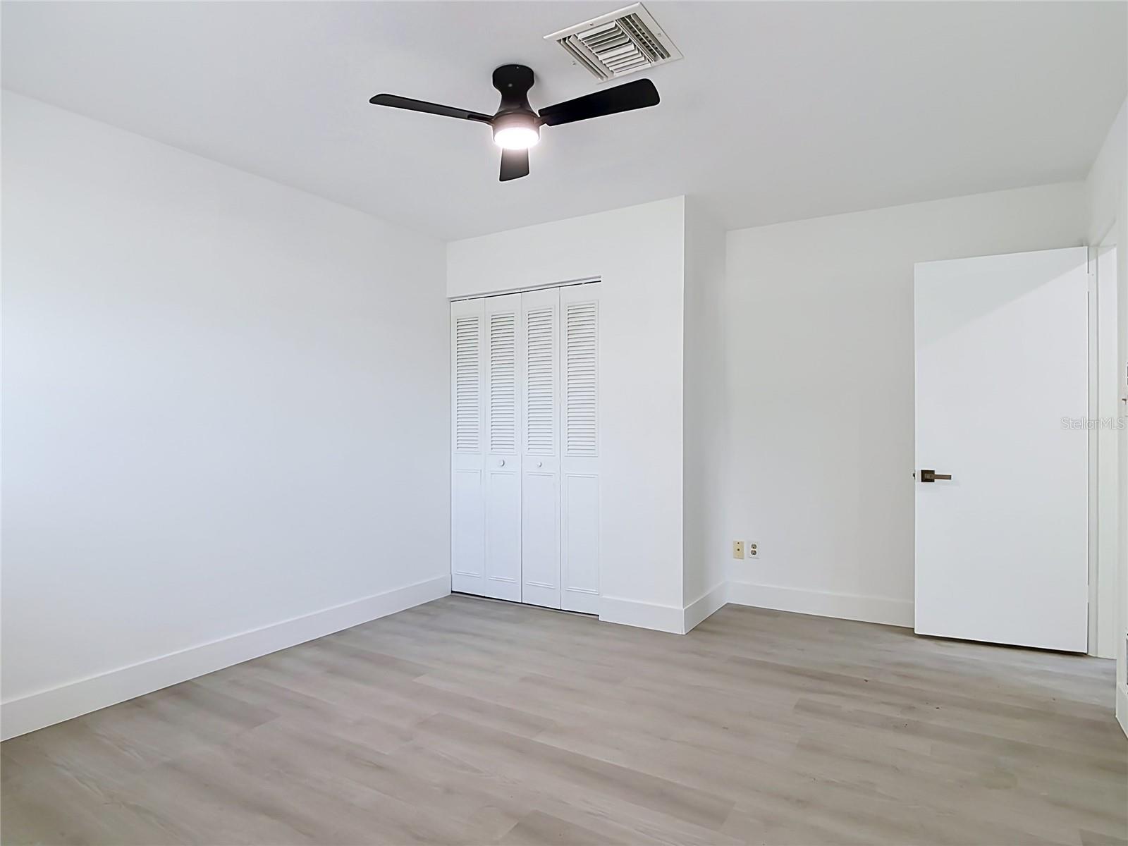 930 TROY DR, DELTONA, FL, 32725