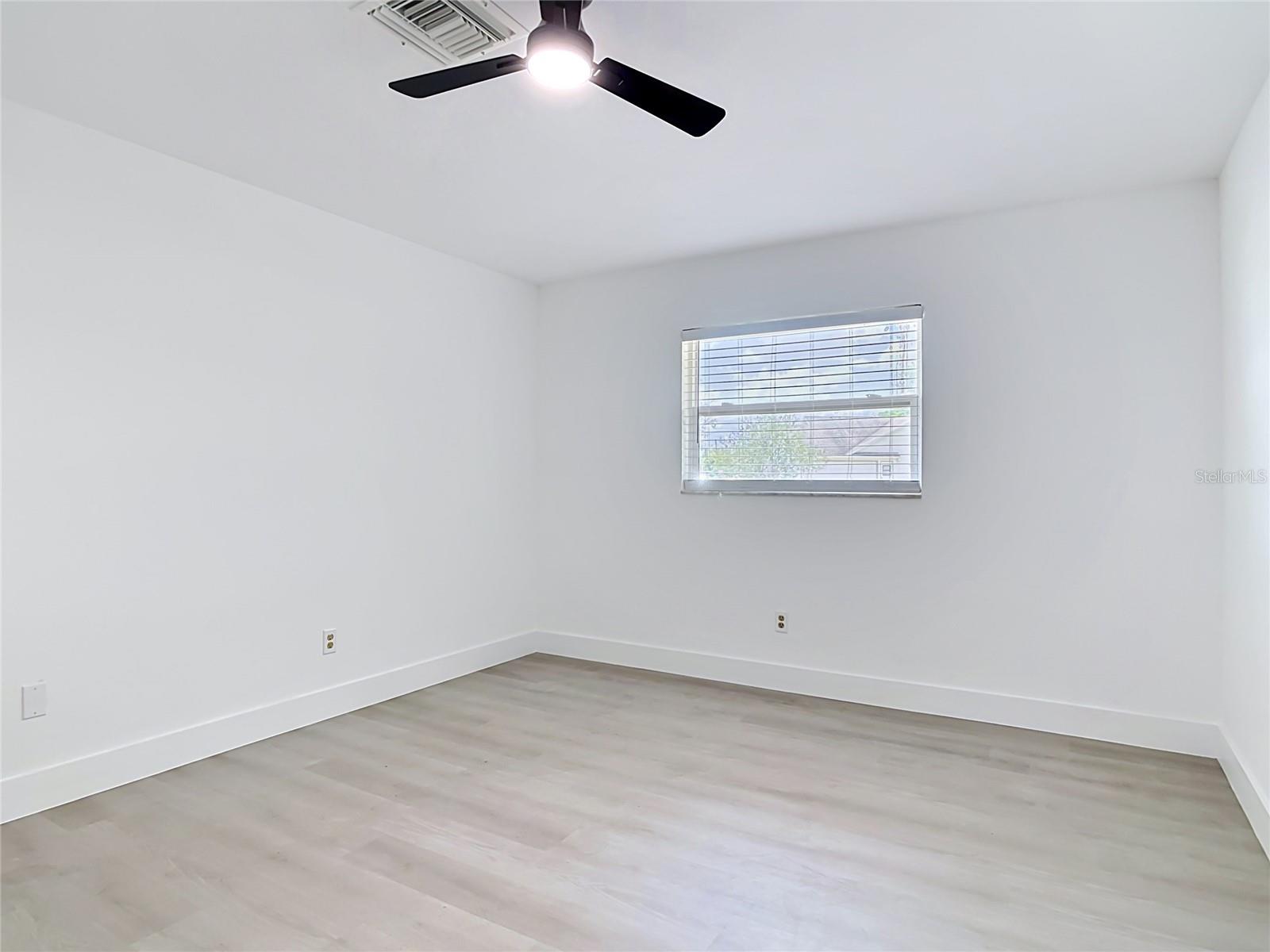 930 TROY DR, DELTONA, FL, 32725