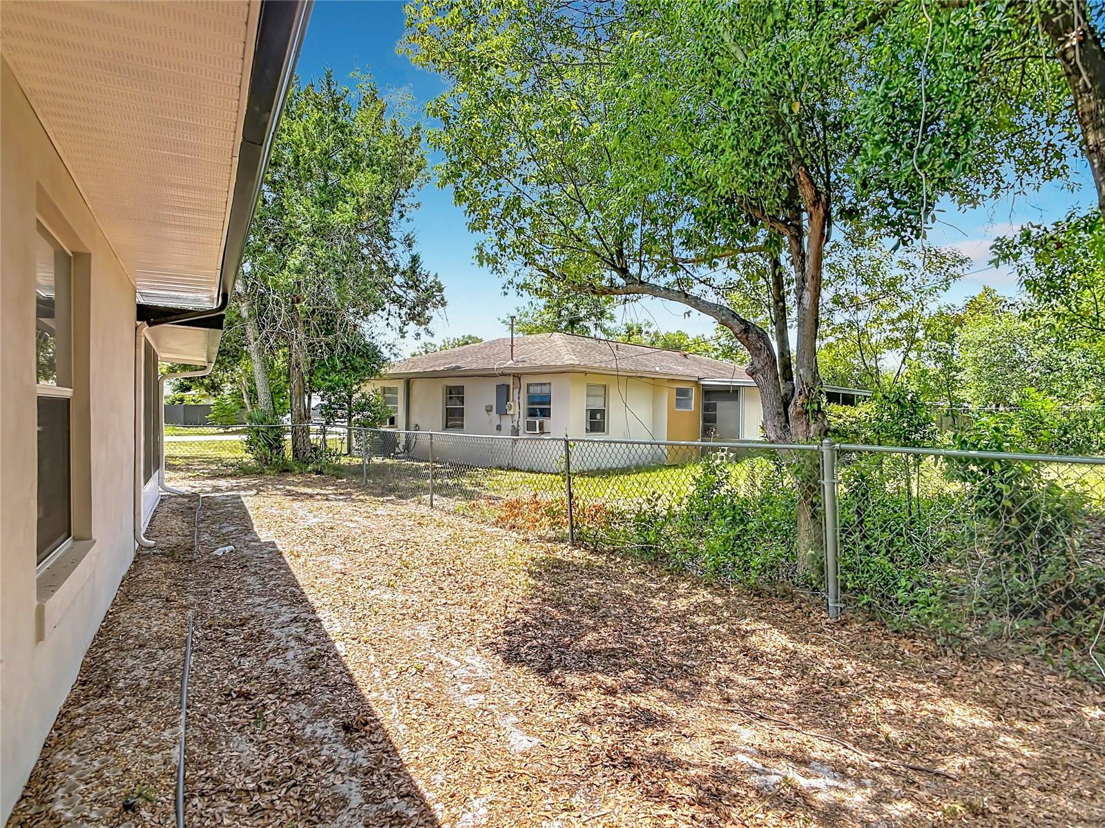 930 TROY DR, DELTONA, FL, 32725