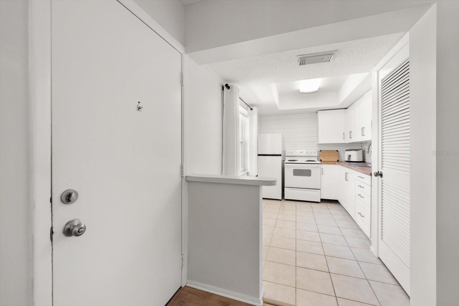 948 VIRGINIA ST #207, DUNEDIN, FL, 34698