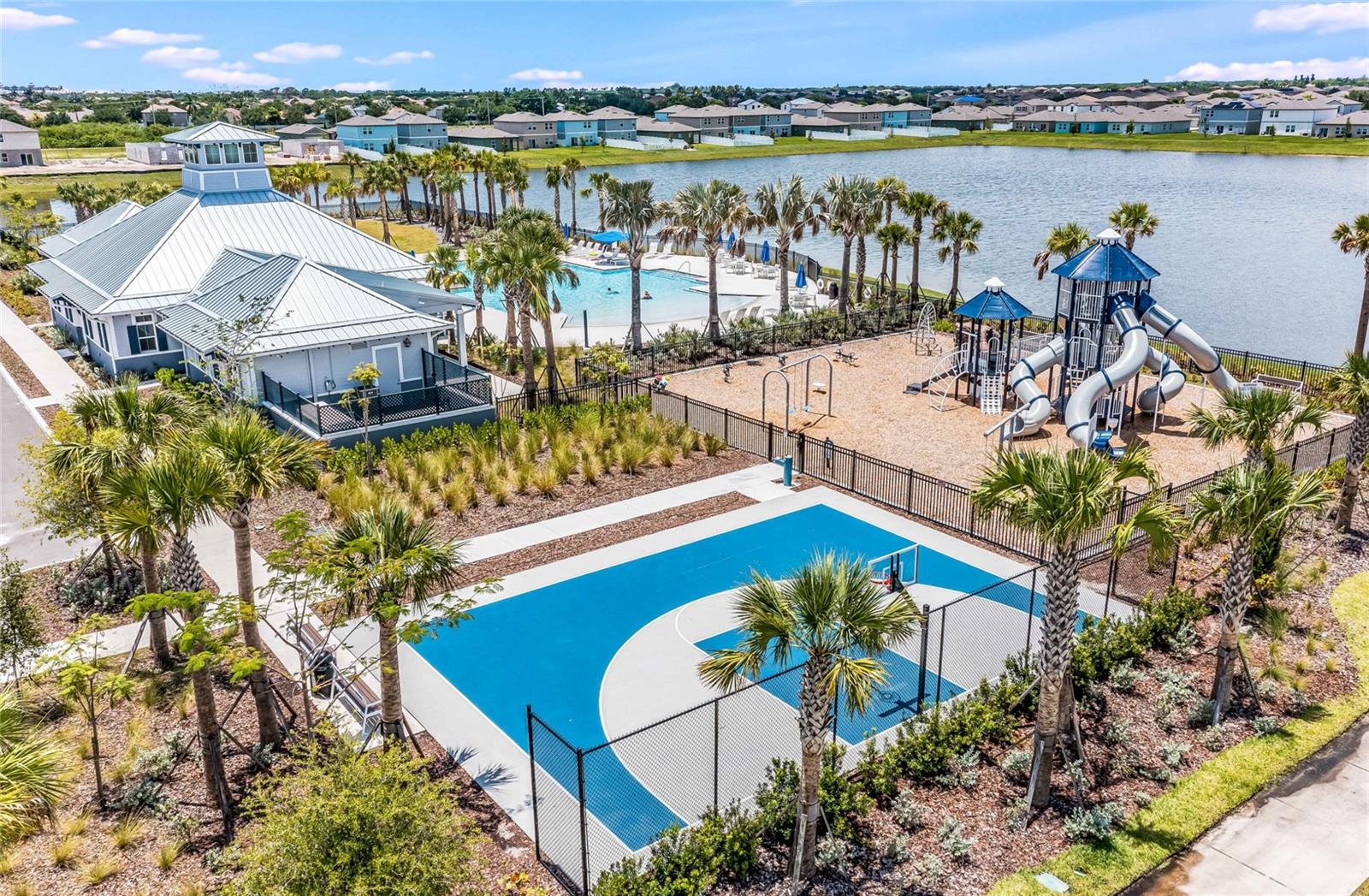 972 OCEAN SPRAY DR, RUSKIN, FL, 33570