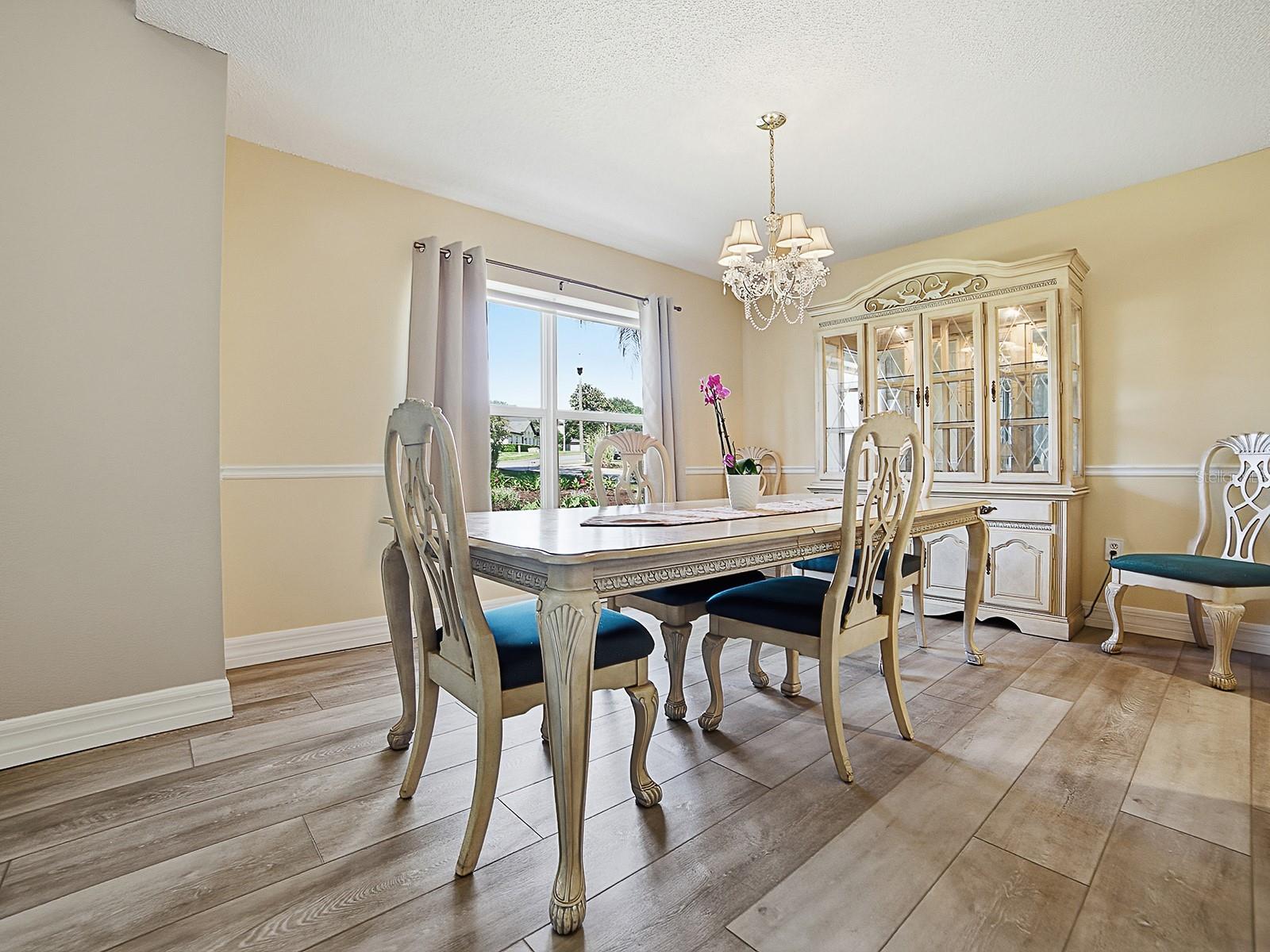 2542 SHEILA DR, APOPKA, FL, 32712