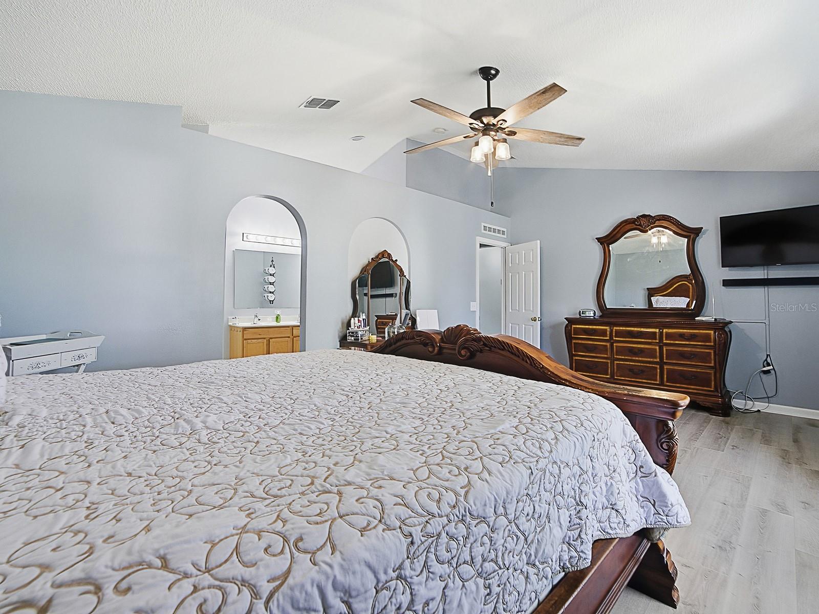 2542 SHEILA DR, APOPKA, FL, 32712