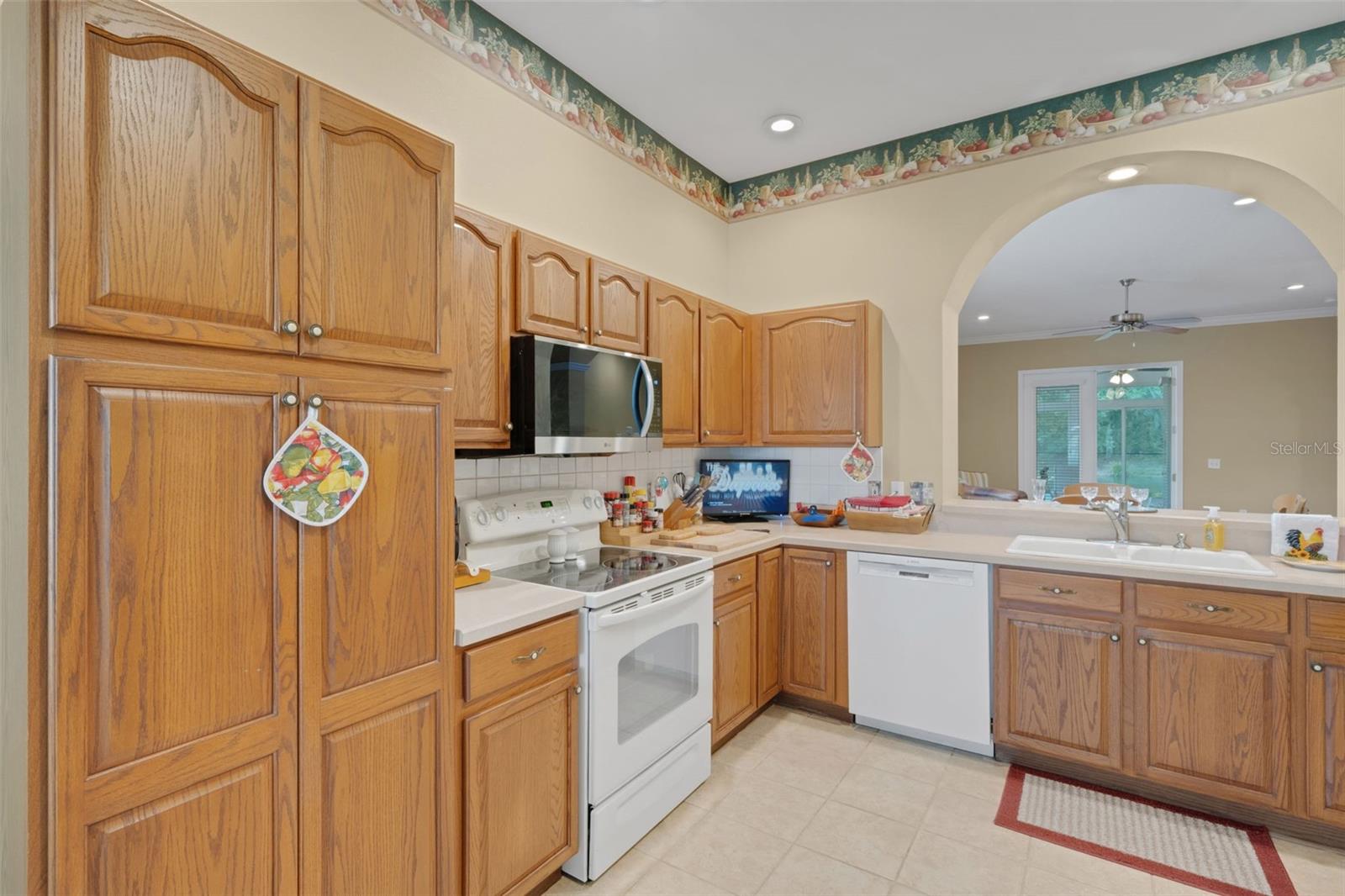 6560 LAKE CLARK DR, LAKELAND, FL, 33813