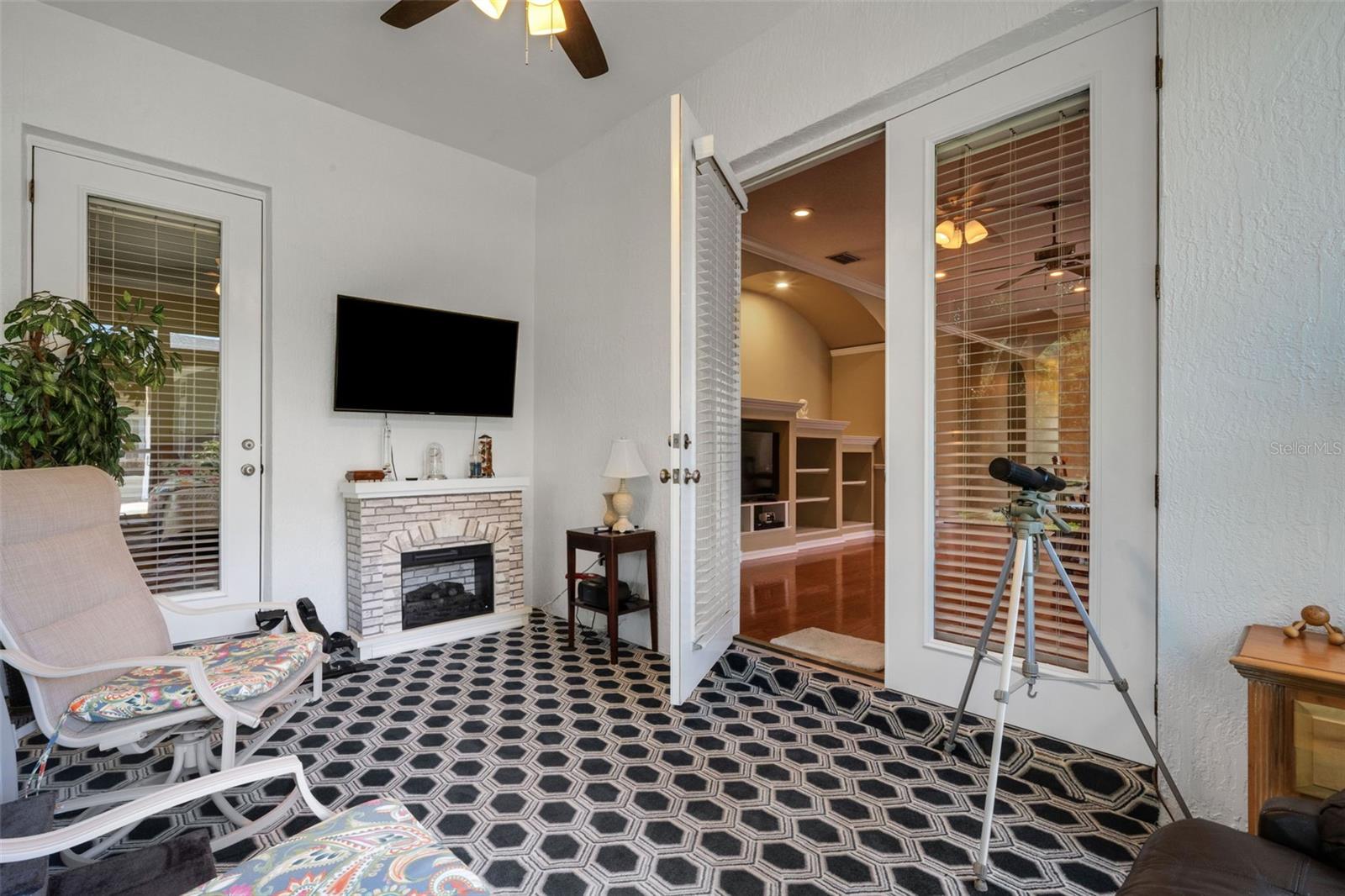 6560 LAKE CLARK DR, LAKELAND, FL, 33813