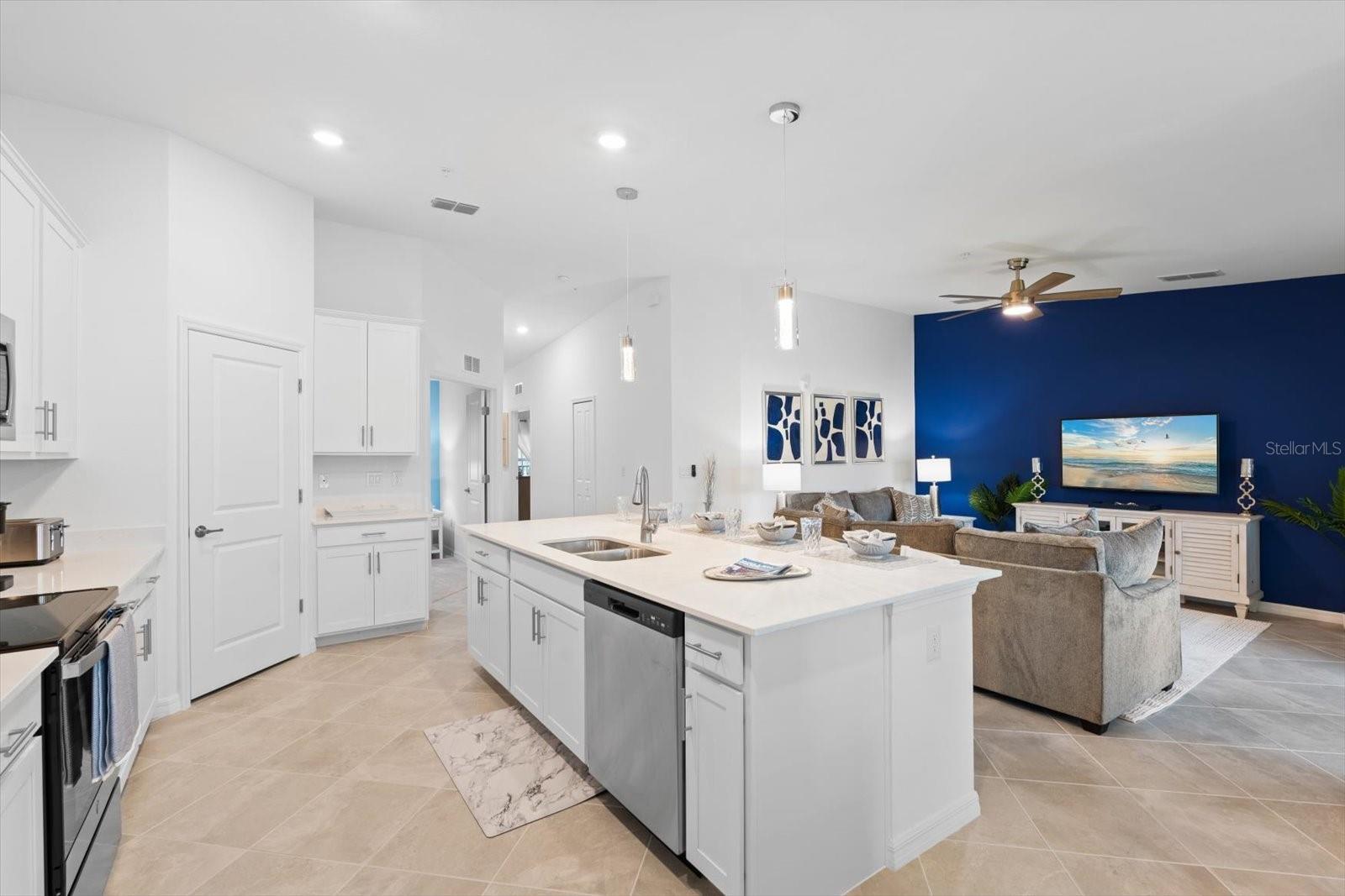 12470 WELLEN GOLF ST #205, VENICE, FL, 34293