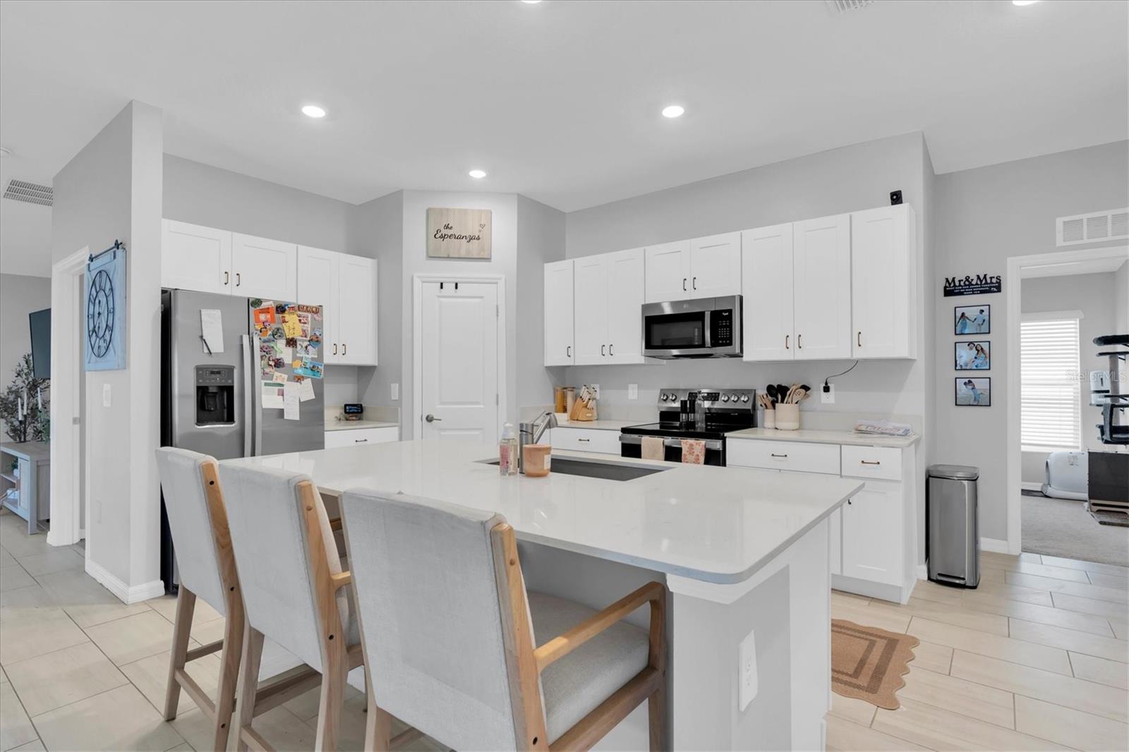 10155 GENTLE RAIN DR, LAND O LAKES, FL, 34638