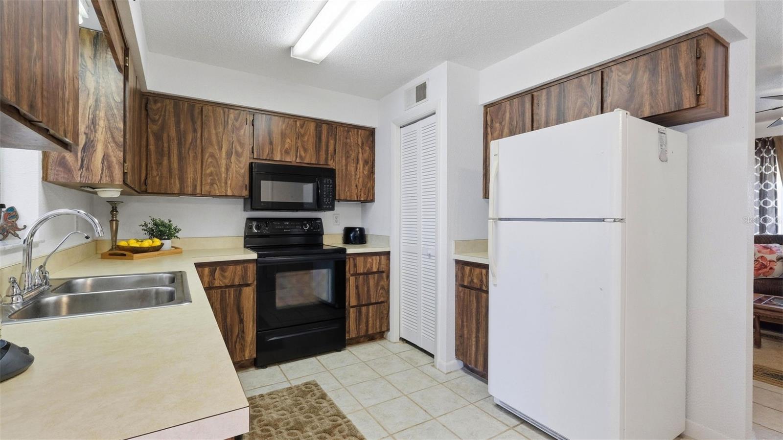 7115 LEXINGTON CIR, BROOKSVILLE, FL, 34602