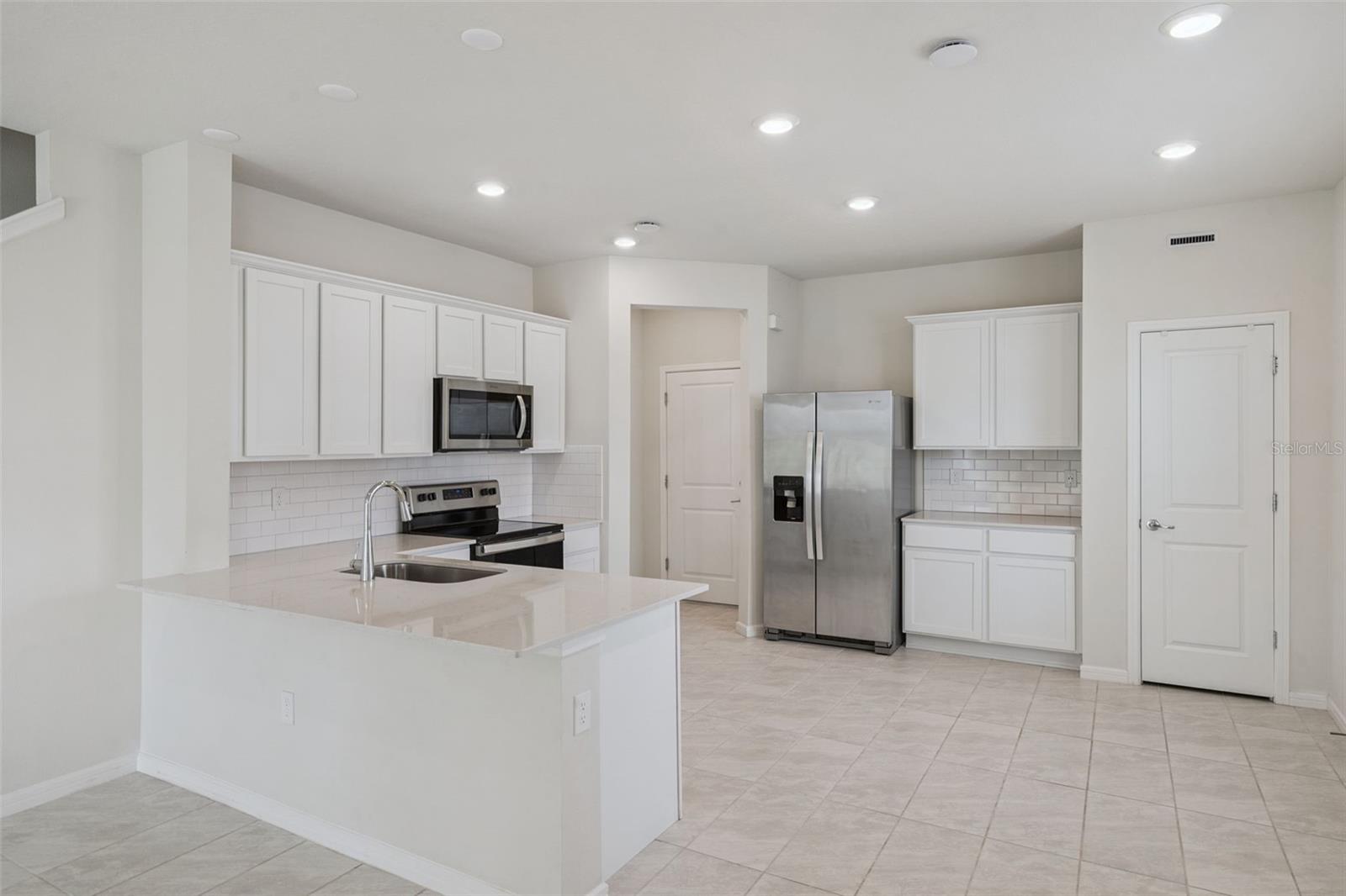 2771 FETCHING TRL, DAVENPORT, FL, 33896