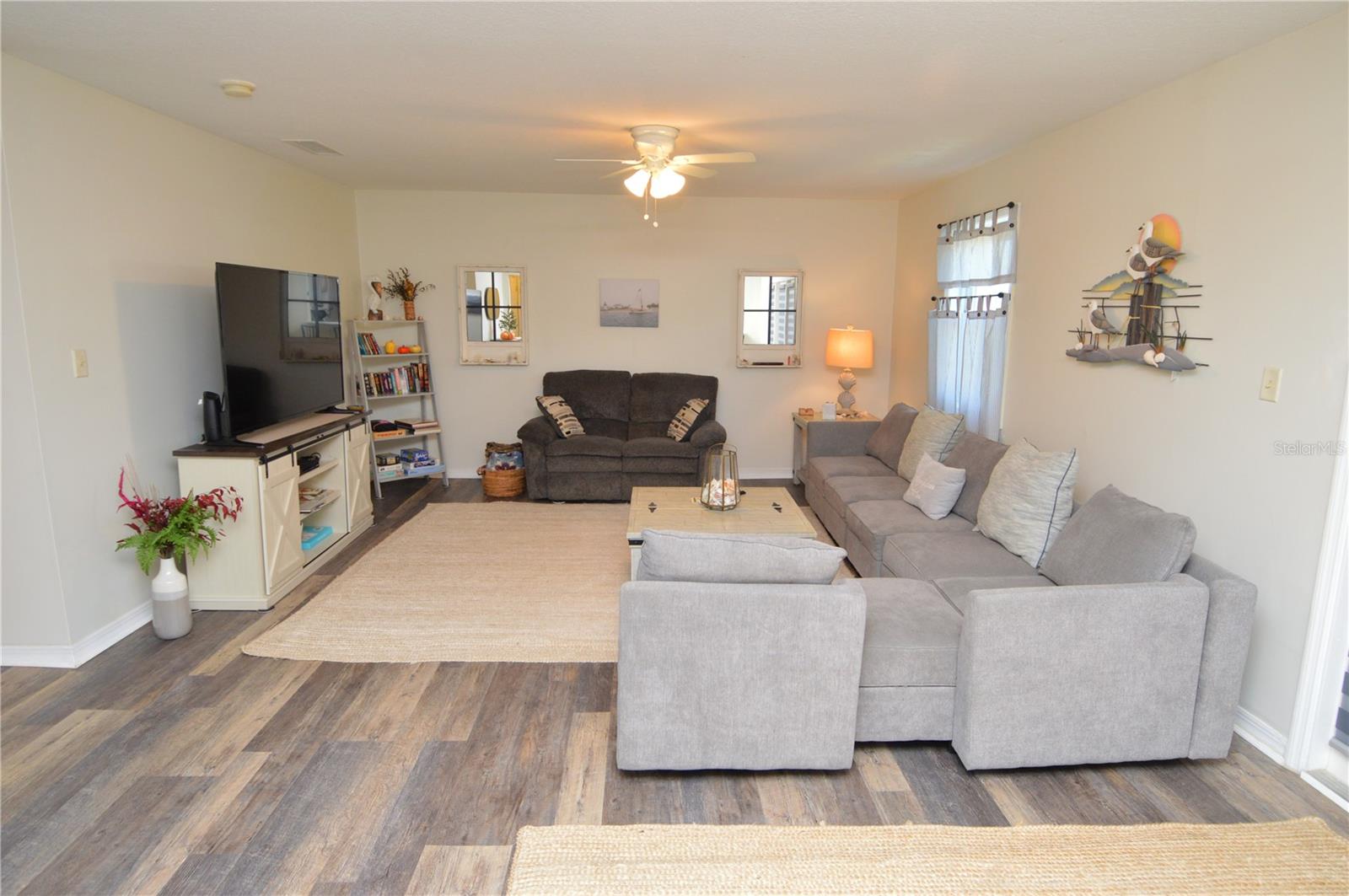 121 SEAHORSE DR SE #C, ST PETERSBURG, FL, 33705