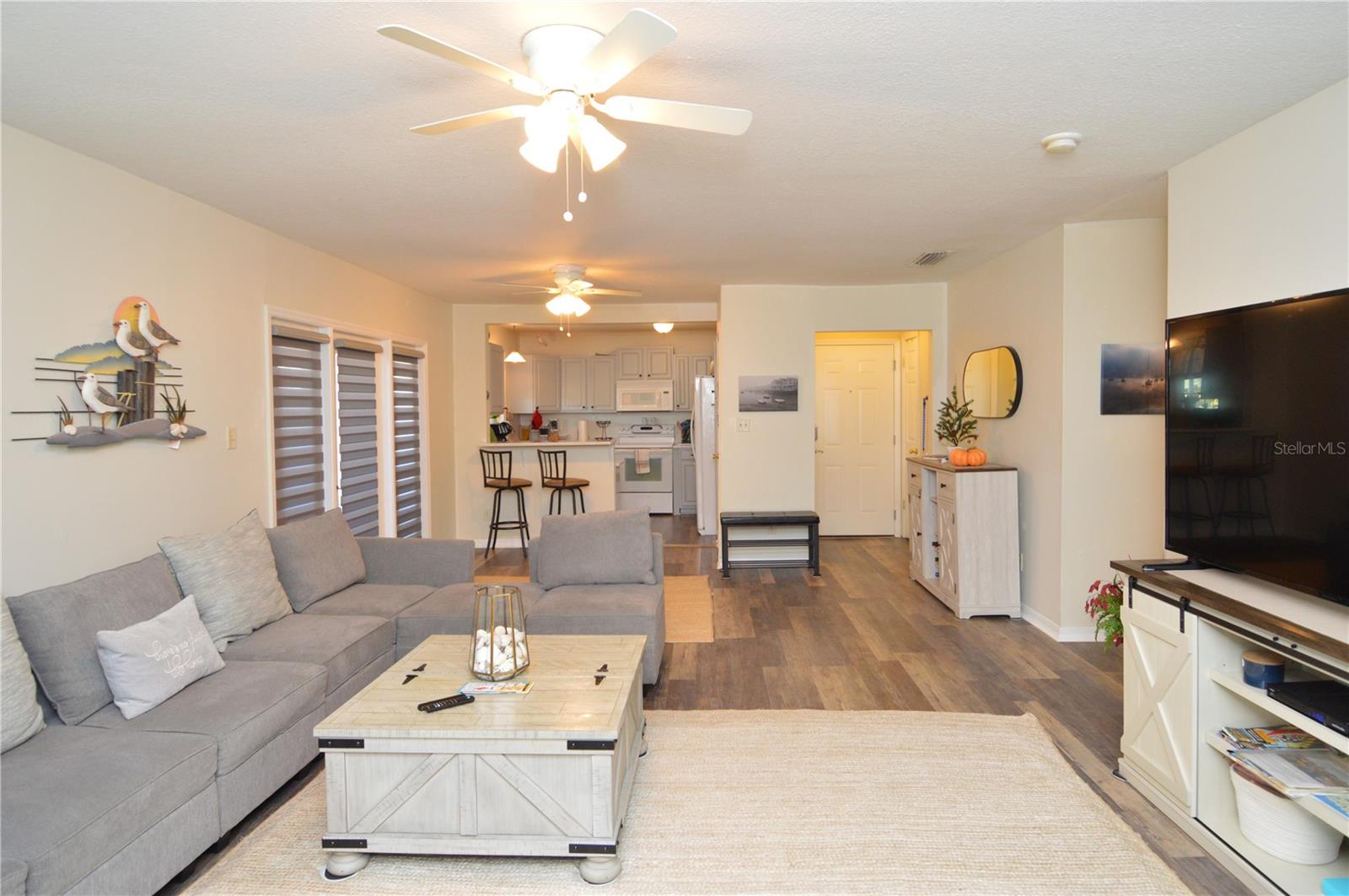 121 SEAHORSE DR SE #C, ST PETERSBURG, FL, 33705