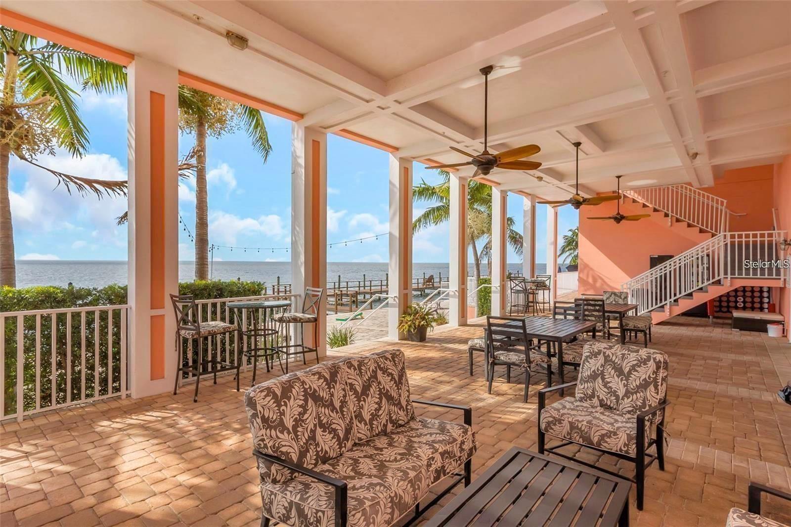 121 SEAHORSE DR SE #C, ST PETERSBURG, FL, 33705