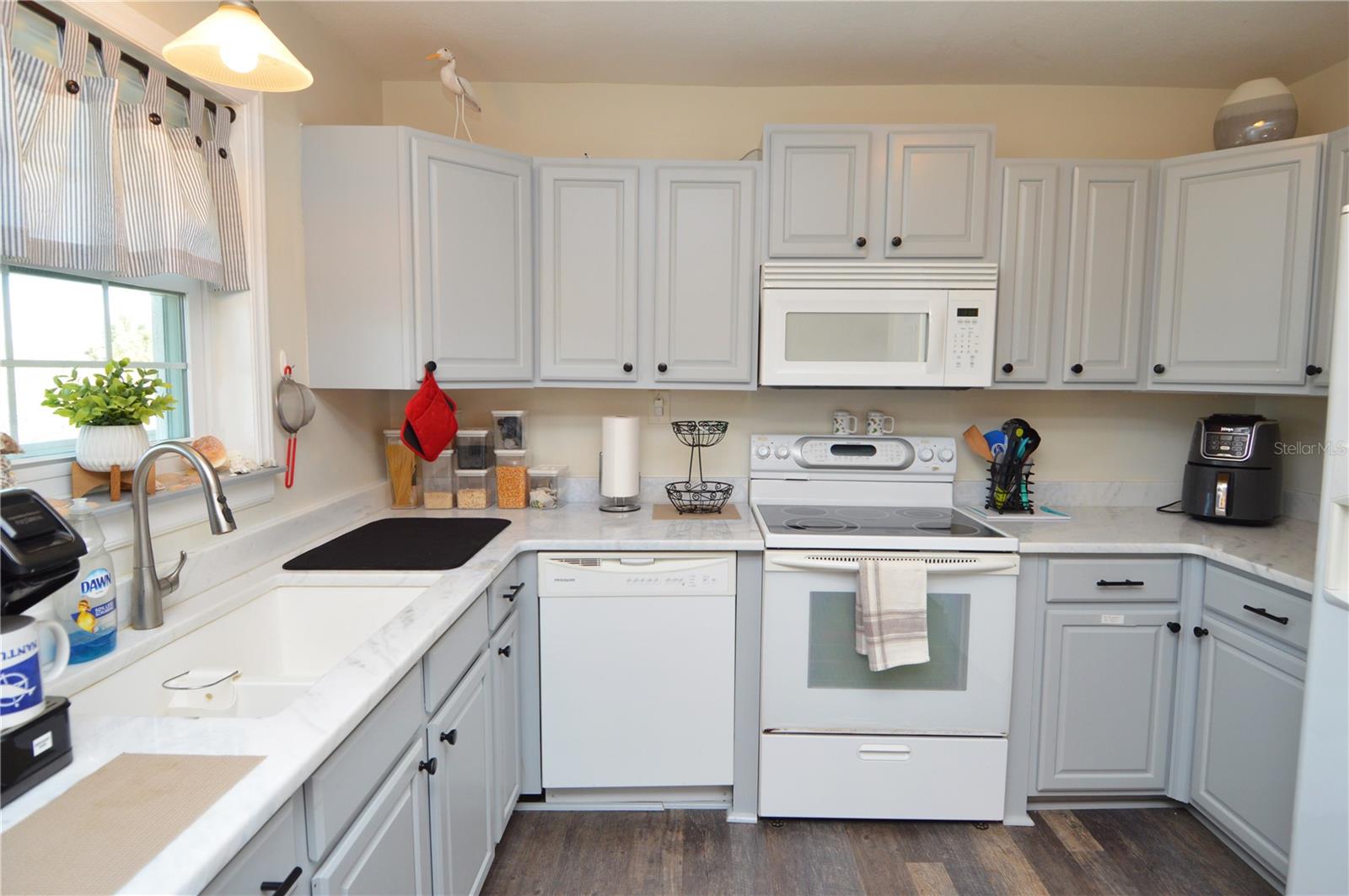 121 SEAHORSE DR SE #C, ST PETERSBURG, FL, 33705