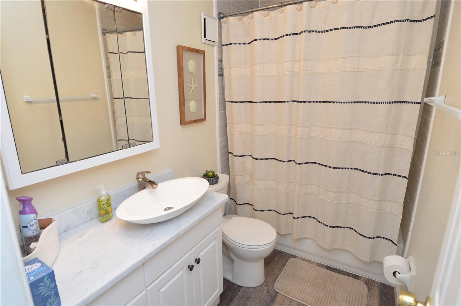 121 SEAHORSE DR SE #C, ST PETERSBURG, FL, 33705