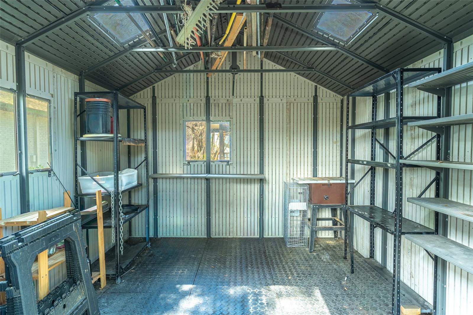 715 S LAKESIDE TER, EAGLE LAKE, FL, 33839