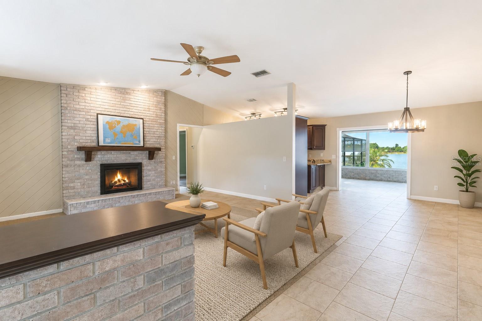 715 S LAKESIDE TER, EAGLE LAKE, FL, 33839