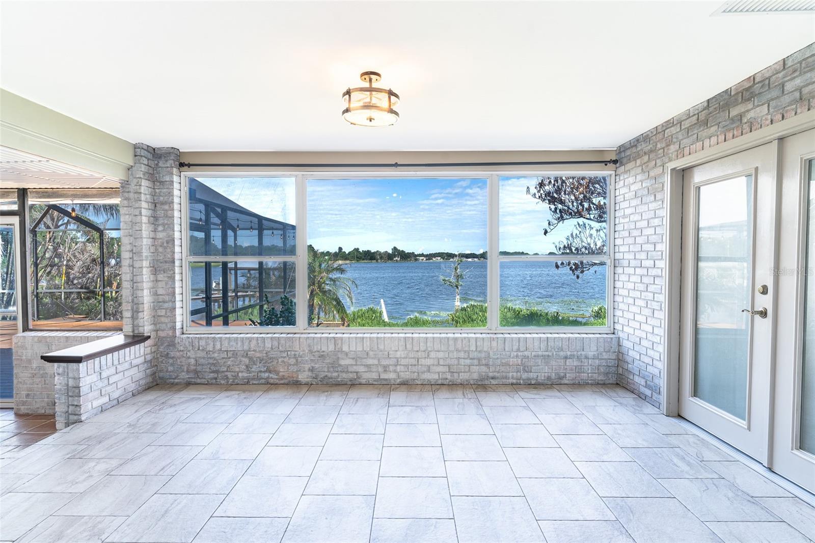 715 S LAKESIDE TER, EAGLE LAKE, FL, 33839