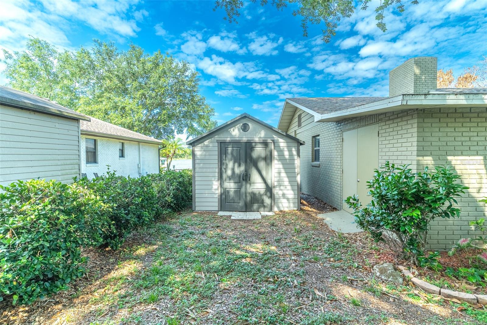 715 S LAKESIDE TER, EAGLE LAKE, FL, 33839