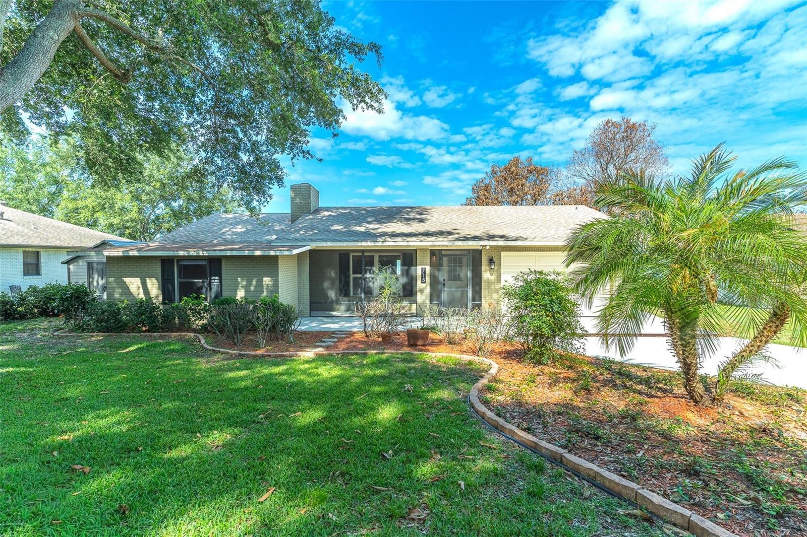 715 S LAKESIDE TER, EAGLE LAKE, FL, 33839